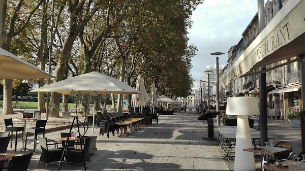 Restaurant LE GRAND CAFE à Niort, France