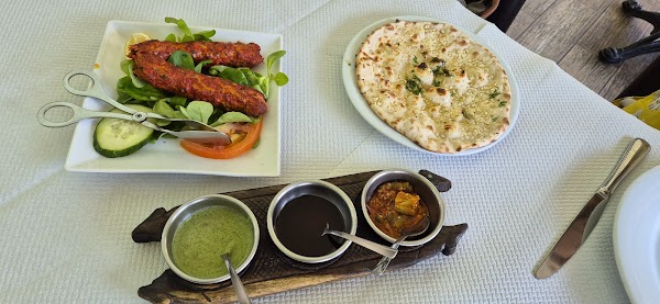 Restaurant Le Kashmir (Port Saint laurent) à Saint-Laurent-du-Var, France