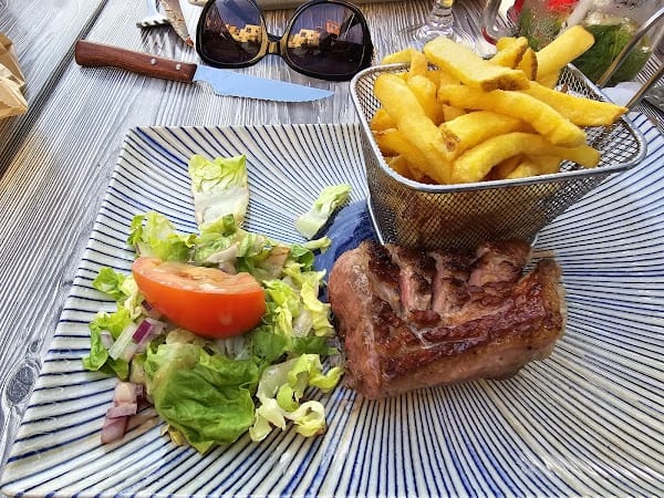 Restaurant Le Monde des Grillades à Agde, France