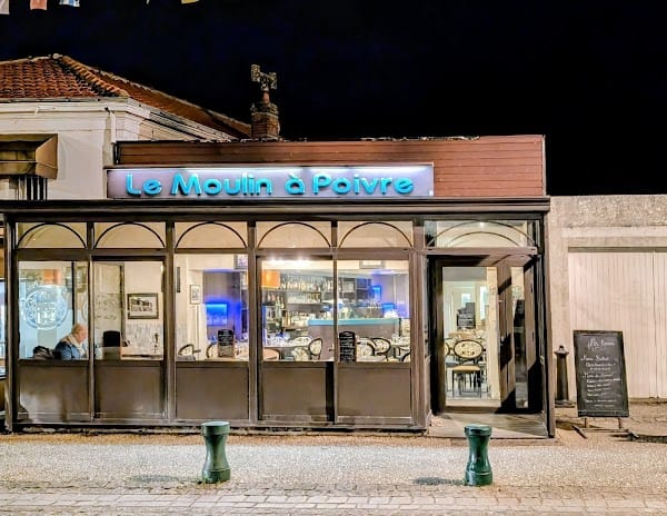 Restaurant Le Moulin à Poivre à Les Sables-d'Olonne, France