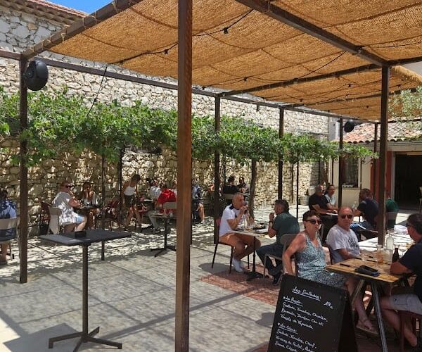 Le Paséo – Bar Restaurant à Cavaillon, France