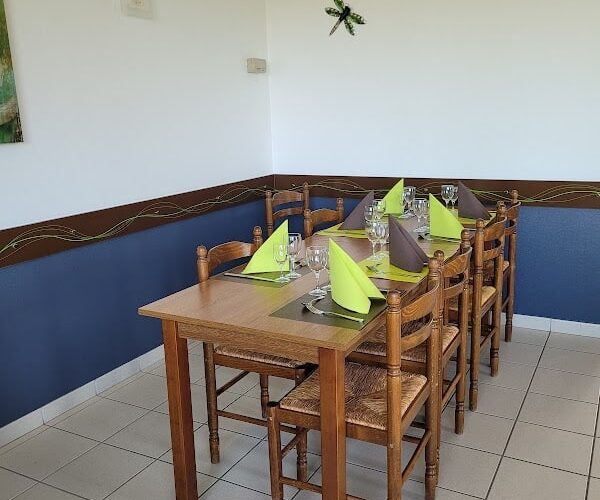 Restaurant Le petit campagnard des Bizots 71 à Les Bizots, France