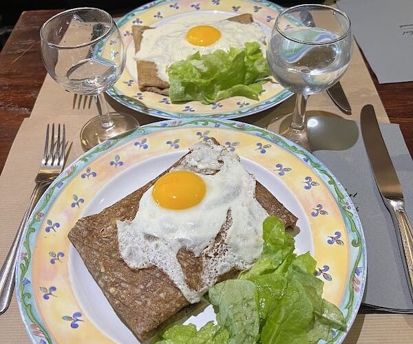 Restaurant Le Petit Flaubert à Douvres-la-Délivrande, France