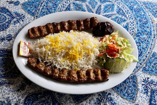 Restaurant Le Plateau des Mille Vaches à Montreuil, France