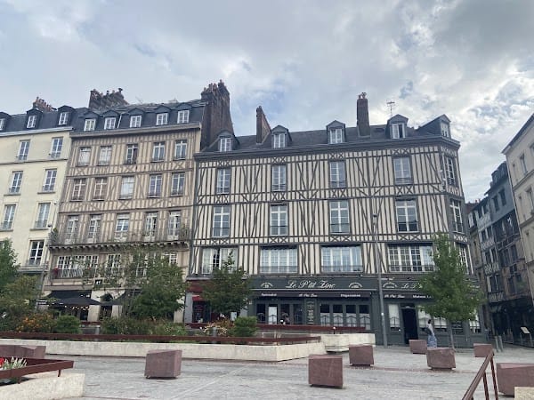 Restaurant Le P’tit Zinc à Rouen, France