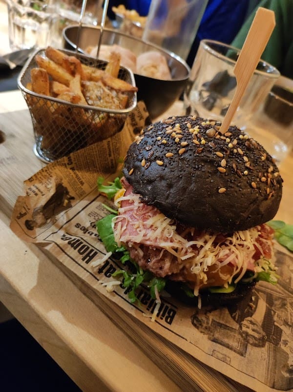 Restaurant Le QG à Niort, France