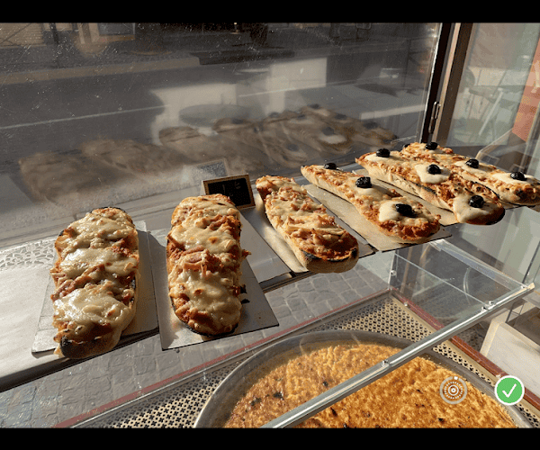 Restaurant Le régal provençal (cade) chichi à Sanary-sur-Mer, France