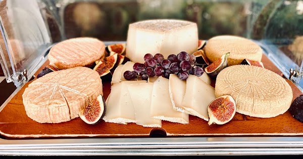 Restaurant Le Rouf Brasserie à Sainte-Lucie-de-Porto-Vecchio, France