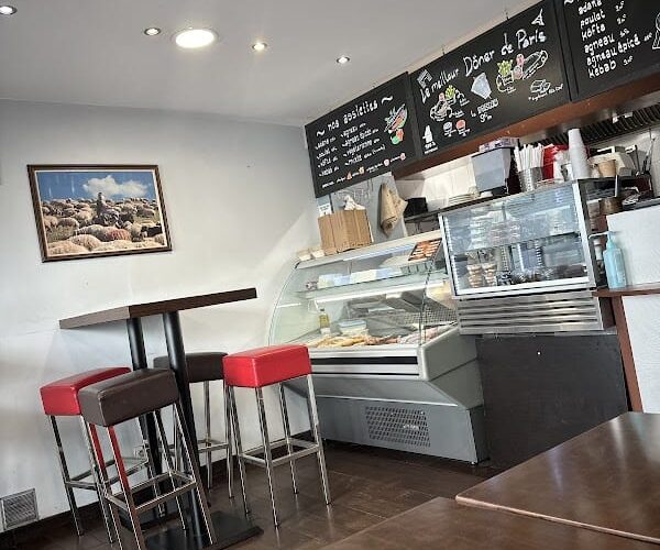 Restaurant Le Sahan à Clichy, France