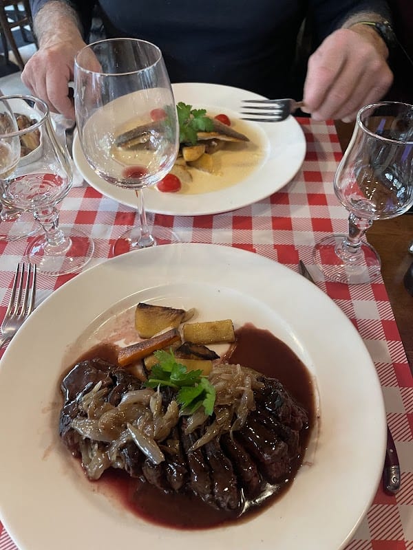 Restaurant Le Socrate à Genève, Suisse