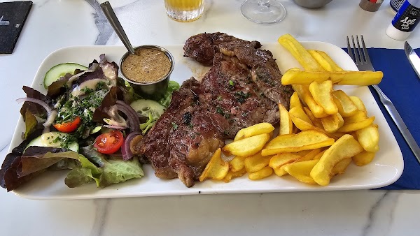 Restaurant Le Trimaran à Concarneau, France
