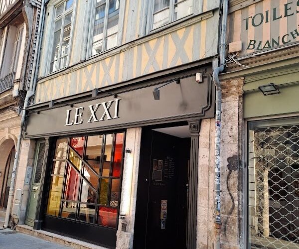 Restaurant Le XXI à Rouen, France
