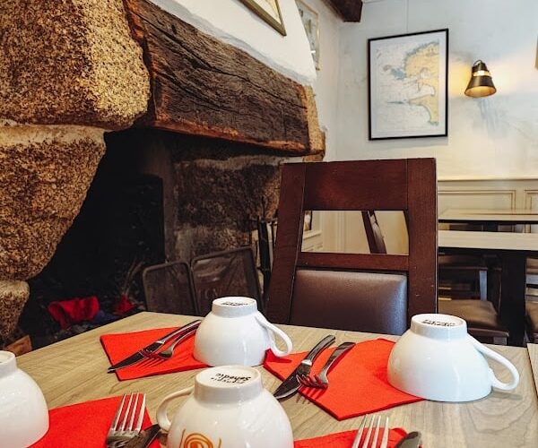 Restaurant L’Ecume Crêperie – Ville Close à Concarneau, France