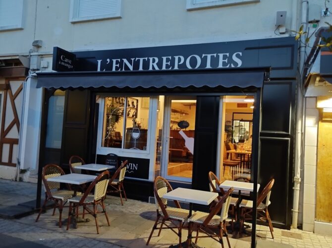 Restaurant L’Entrepotes à Ouistreham, France