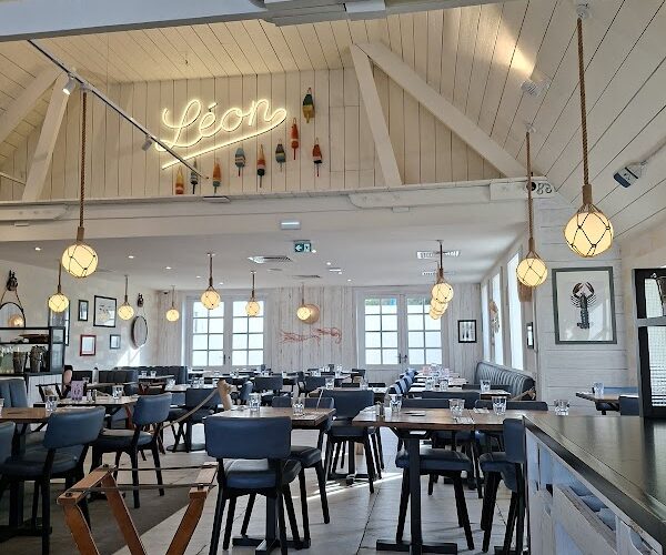 Restaurant Léon Fish Brasserie – Lyon Saint Priest à Saint-Priest, France