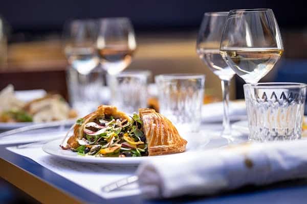 L’Équerre Restaurant Toulon à Toulon, France