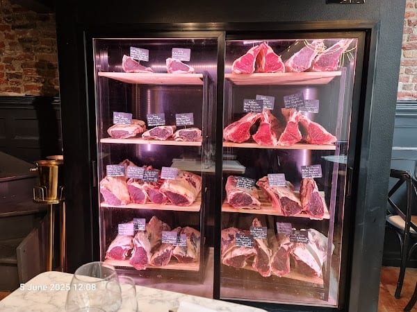 Restaurant Les bouchers bien élevés à Lille, France