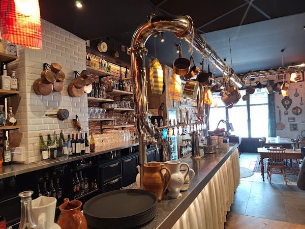 Restaurant Les Casseroles Lilloises, Bistrot de copains! à Lille, France