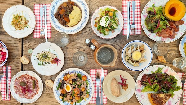 Restaurant Les Casseroles Lilloises, Bistrot de copains! à Lille, France