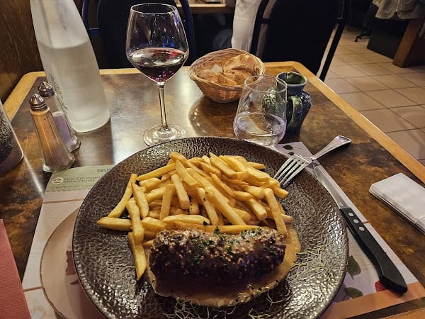 Restaurant Les Chenizelles à Laon, France