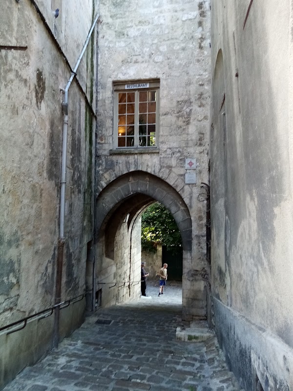 Restaurant Les Chenizelles à Laon, France