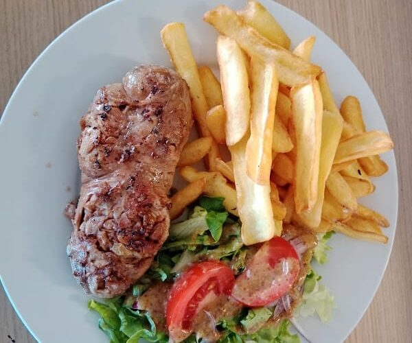 Restaurant Les Coloniaux à Fréjus, France