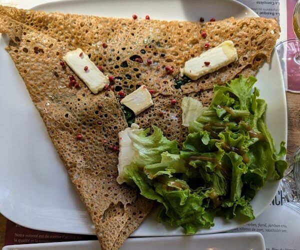 Restaurant Les Crépidantes à Voiron, France