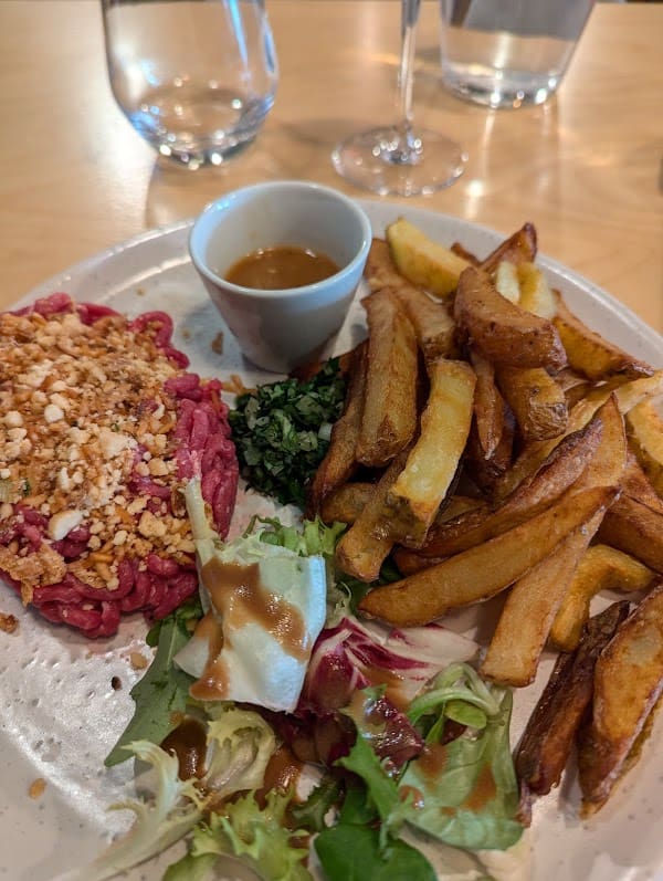 Restaurant Les Frères Ripaille à Niort, France