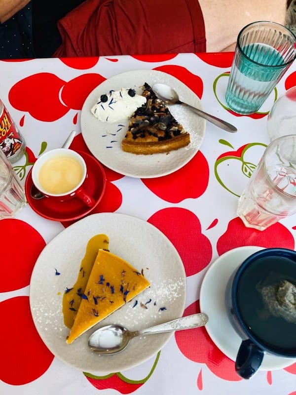 Restaurant Les Gens Heureux à Caen, France