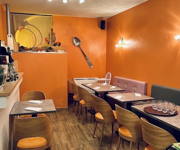 Restaurant Les Gourmands Disent à Chambéry, France