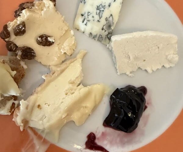 Restaurant Les Gourmets de la Tour Bajole à Couches, France