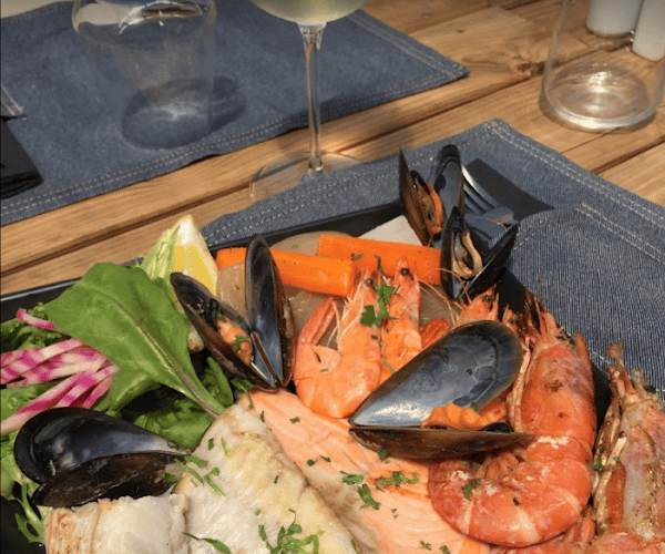 Restaurant Les Pieds dans le Plat à Mimizan, France