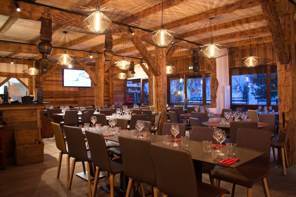 Restaurant Les Roches Blanches à Villarembert, France