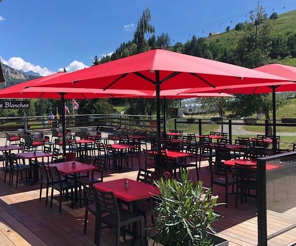 Restaurant Les Roches Blanches à Villarembert, France