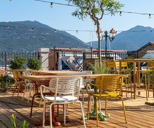 Restaurant L’Incantu – L’esprit guinguette à Propriano, France