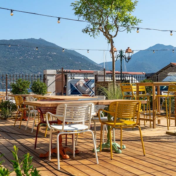 Restaurant L’Incantu – L’esprit guinguette à Propriano, France