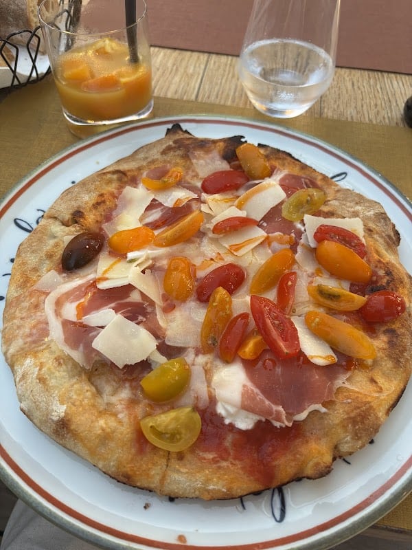 Restaurant L’Incantu – L’esprit guinguette à Propriano, France