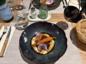 Loggia Restaurant & Caterer