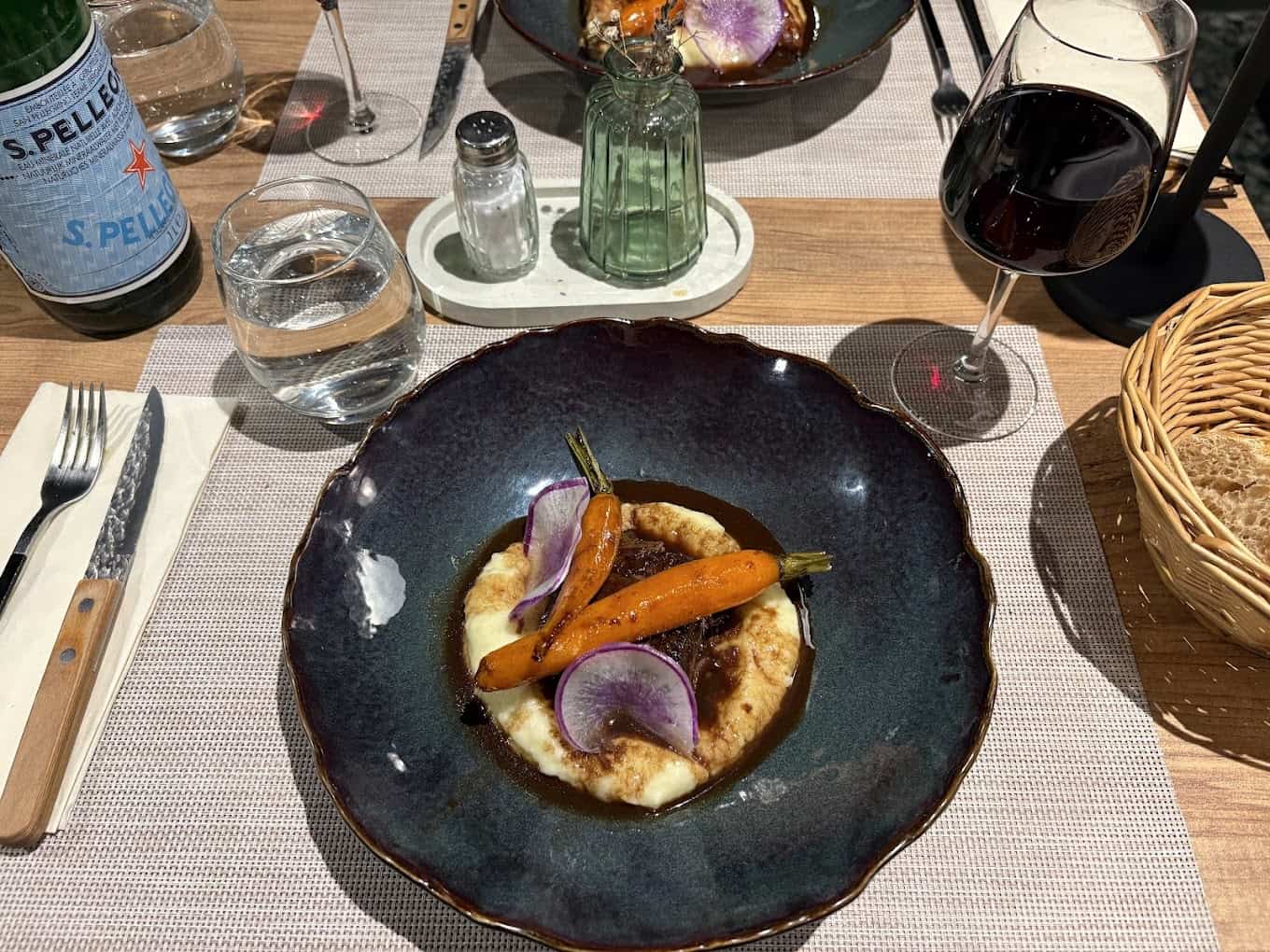 Loggia Restaurant & Caterer à Uzès, France