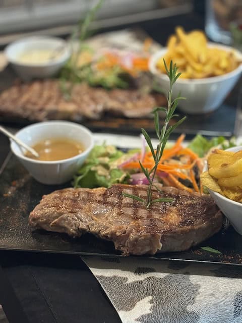 Restaurant Ma Chère Et Tendre à Les Sables-d'Olonne, France