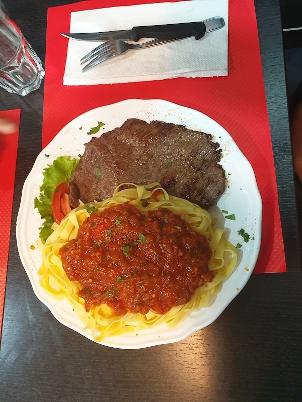 Restaurant Macadam à Saint-Priest, France