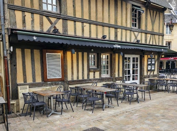 Restaurant Maison La Poterne à Caen, France