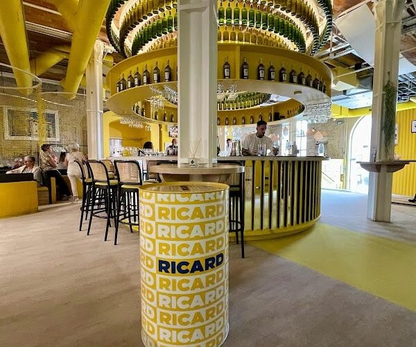 Maison Yellow – Restaurant & Bar à Marseille, France