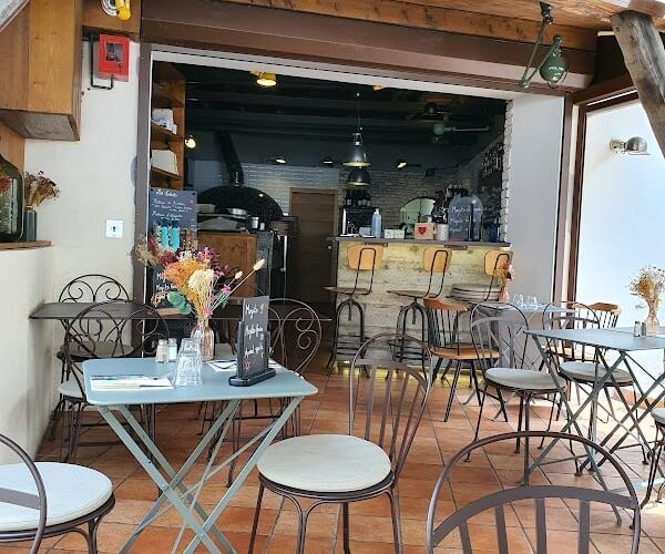 Restaurant Mama Gina à Bonifacio, France