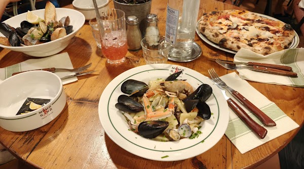 Restaurant Mama Gina à Bonifacio, France