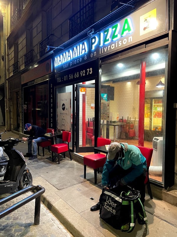 Restaurant Mama Mia Pizza à Paris, France
