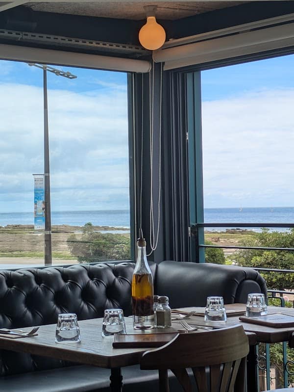 Restaurant MAMA à Les Sables-d'Olonne, France