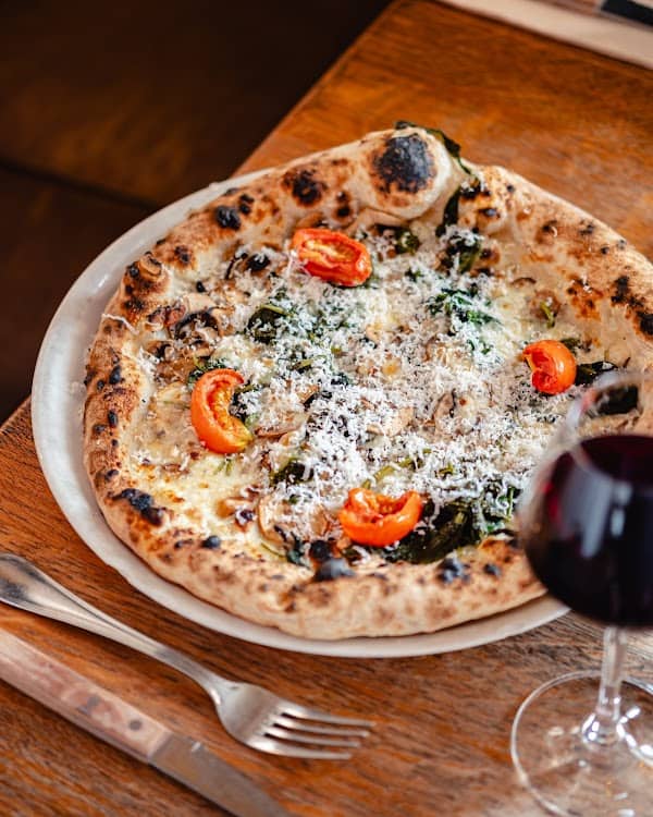 Restaurant MAMA à Les Sables-d'Olonne, France