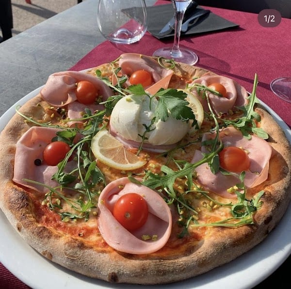 Restaurant Mani in Pasta à Saint-Laurent-du-Var, France