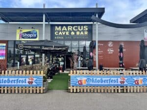 Marcus cave et bar